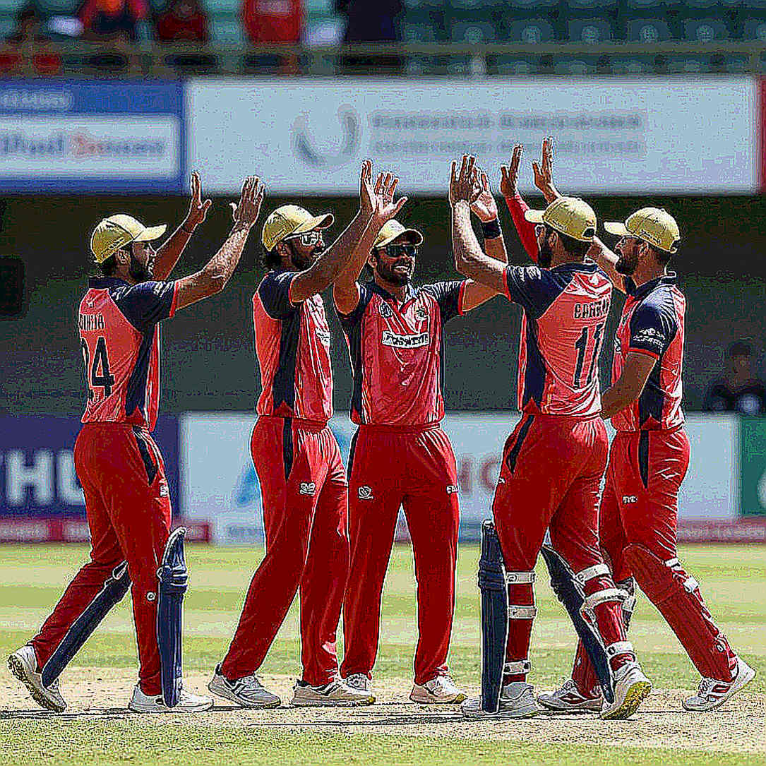 ব্লকচেইন কি ক্রিকেটের নতুন মার্কি নাকি হিসাবের খাতা? ফ্যান টোকেনের ভিড়ে হারিয়ে যাওয়া রসিদ